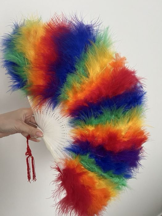 Продам веер карнавальный