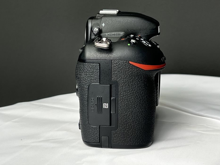 Nikon D500 (17015 disparos)