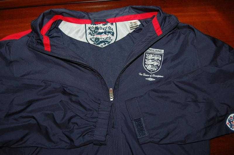 Куртка ветровка umbro england оригинал, подростковая ,м