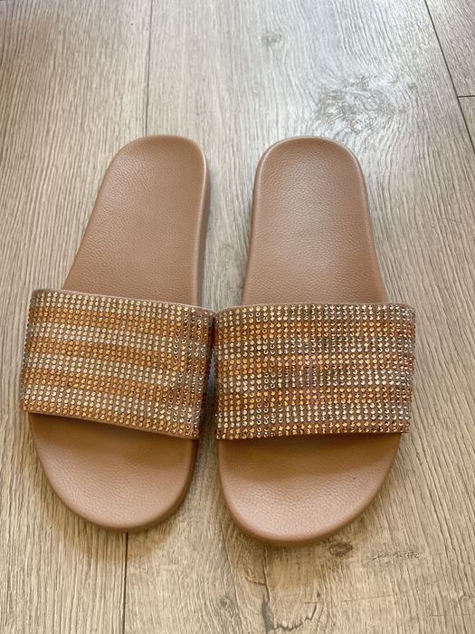 Klapki- aldo-40-cyrkonie