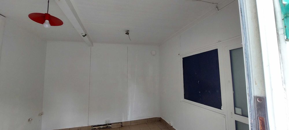 Pawilon Handlowo-usługowy