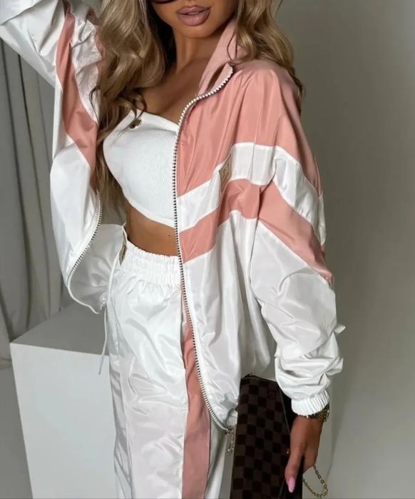 Спортивний костюм рожевий з білим, плащівка канада 46-48