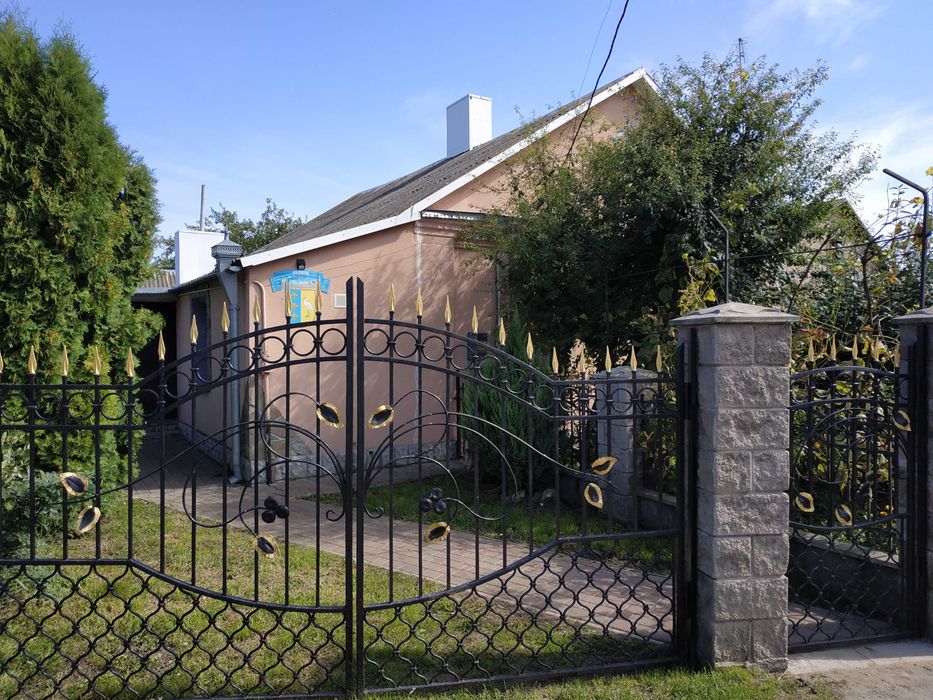 Оренда 3х кімнатного будинку в передмісті Рівного