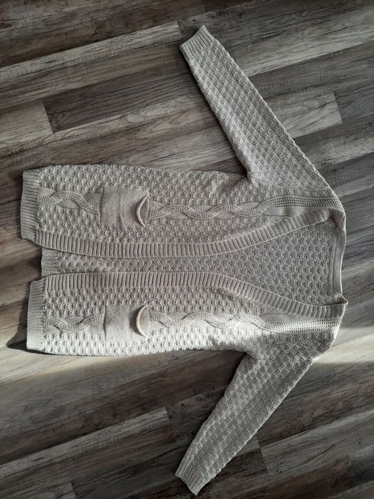 Sweter długi z wiązaniem w pasie