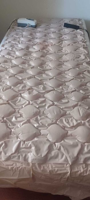 Cama articulada elétrica + colchão anti-escaras