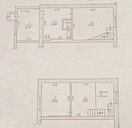Дворівнева квартира у котеджі по Демократичній