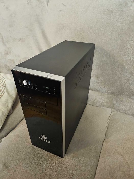 PC - I7 4770 / 16GB RAM / 1TB + 250GB / GTX 1050 Ti  Cerberus / Win 10