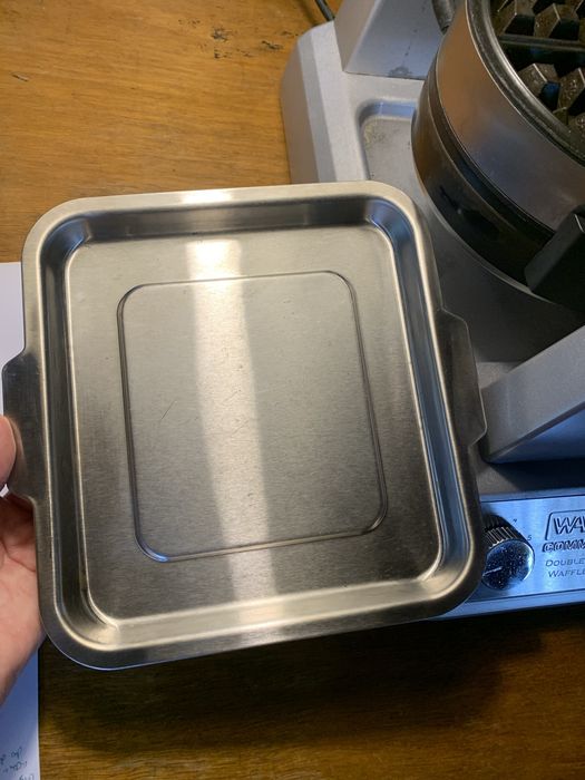 Màquina Profissional de Waffles Dupla Waring