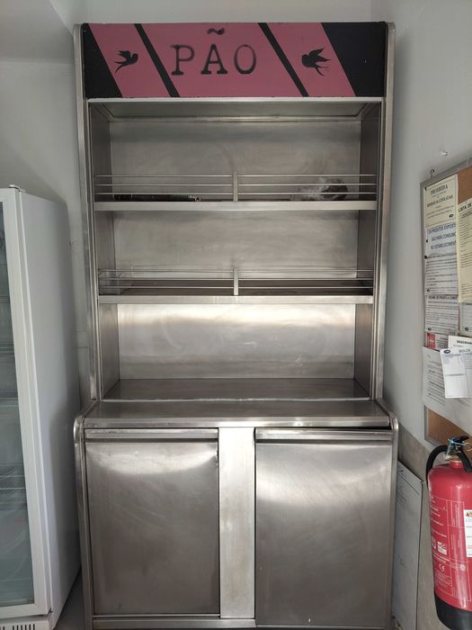 Expositor de pão urgente