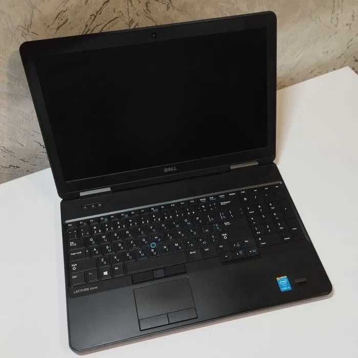 Продаю ноутбук Dell 5540