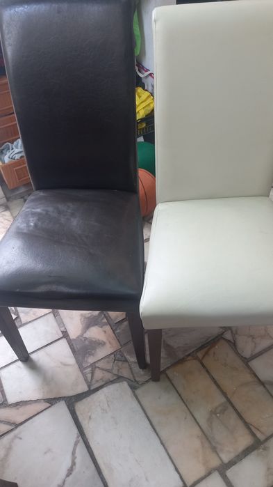 Mesa de jantar com 4 cadeiras