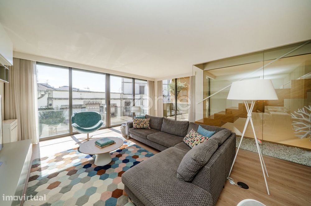 Moradia individual T3 com Terraço Panorâmico em São Vicente, Braga