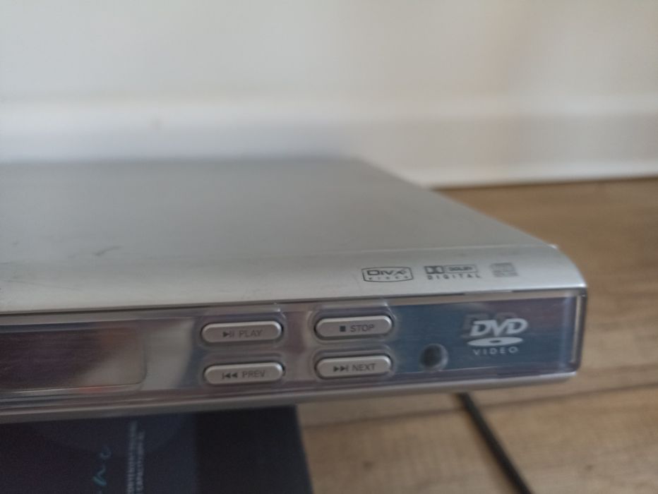 Używany ale sprawny odtwarzacz DVD Philips