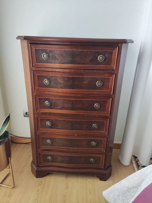 Cómoda clássica 6 gavetas