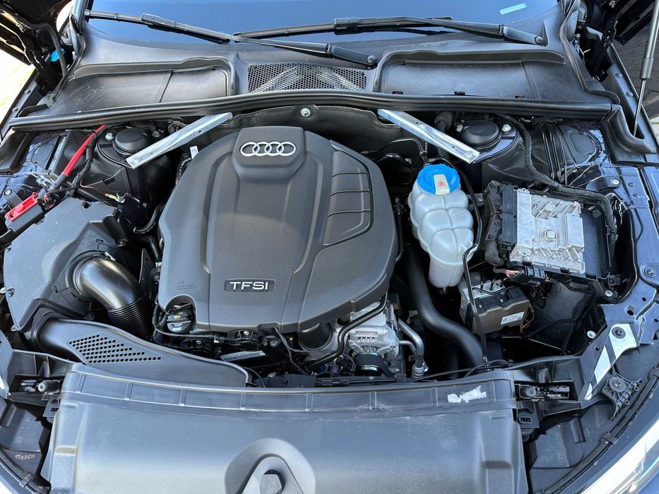 Audi A4 B9 • S line • Quattro • 2.0 TFSI • 2018 рік • Virtual Cockpit