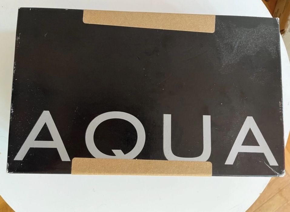 Sandały zamszowe firmy AQUA