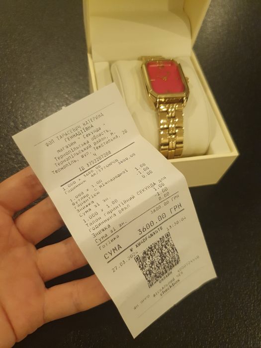 Годинник жіночий,Anne Klein
