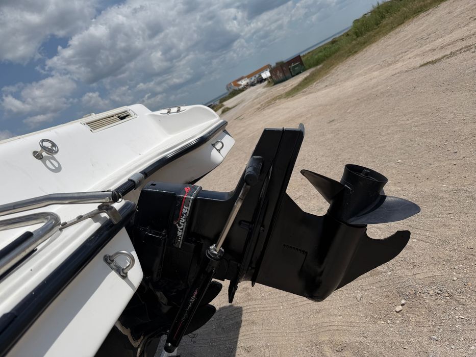 Vendo Lancha Caravelle com Atrelado Matriculado