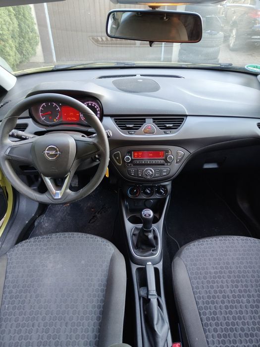 Opel Corsa E 1.2 bezyna 2014 r.