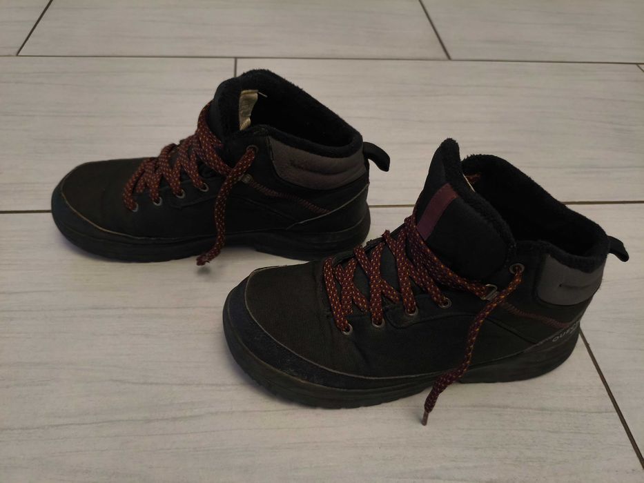 buty zimowe męskie/ młodzieżowe r. 42 dechatlon ( wodoodporne)