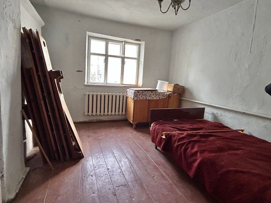 Продам будинок з великою територією