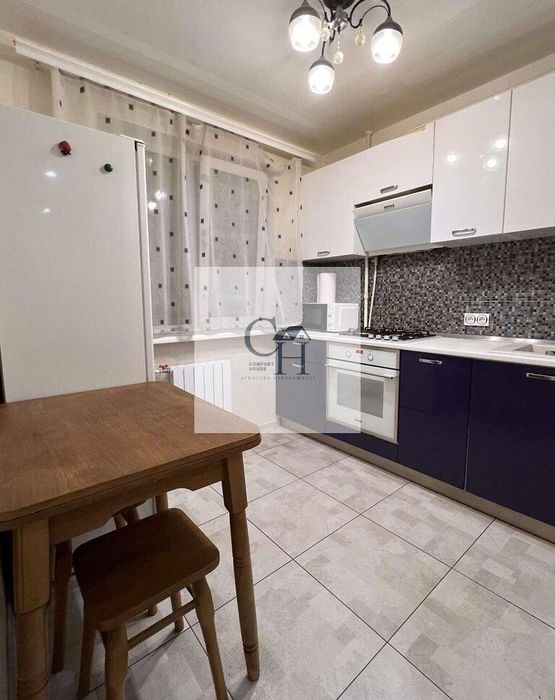 відрадний. бул. в. гавела 79в.