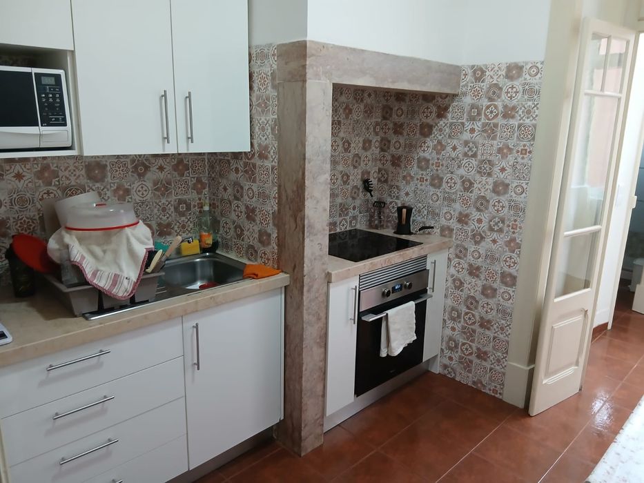 Arrenda-se quarto