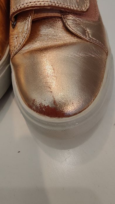 Оригінальні шкіряні кеди Clarks, жіночі. Розмір 37. Вживані.