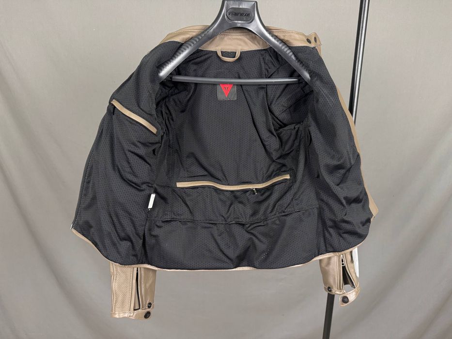 Жіноча мотокуртка  Dainese, Alpinestars, Icon Santa Monica