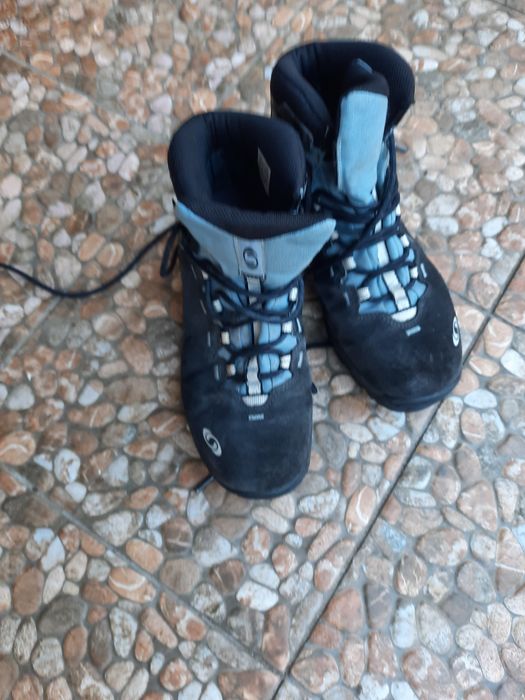 Buty trekkingowe salomon