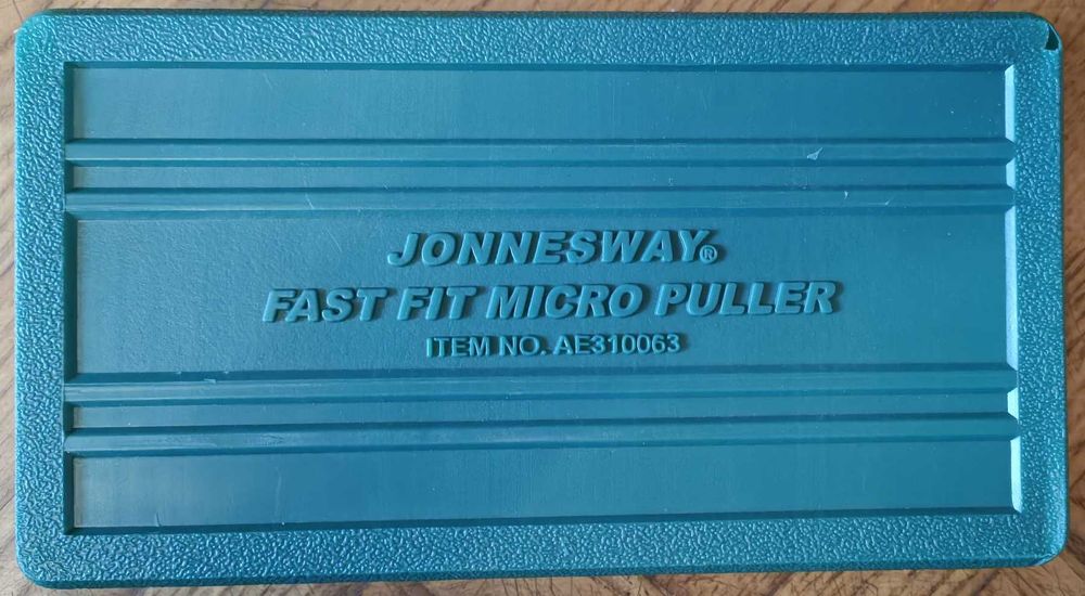 Съемник подшипников JONNESWAY трехлапый трехзахватный AE310063 Тайвань
