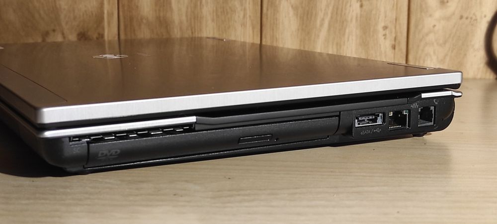 Laptop HP Elitbook 8440p . Bez HDD. Sprawny. Komplet. Tanio!