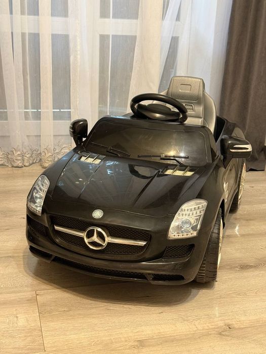 Дитяча електро машина, дитячий електромобіль Mercedes-Benz CLS