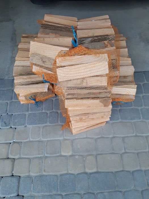 Drewno workowane kominkowe rozpałkowe