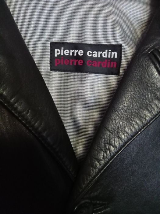 Чолоавічий шкіряний піджак.Pierre Cardin
