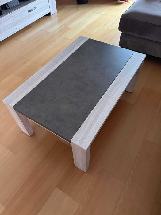 sala ( sofá, móvel tv, mesa de centro, mesa de sala e cadeiras )