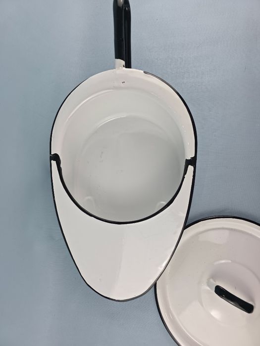 Emaliowany basen sanitarny Olkuska Fabryka Naczyń Emaliowanych