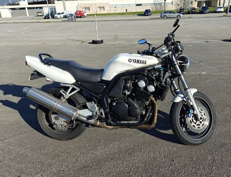 Yamaha Fazer 600