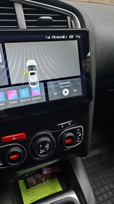 Продаж легкового автомобіля