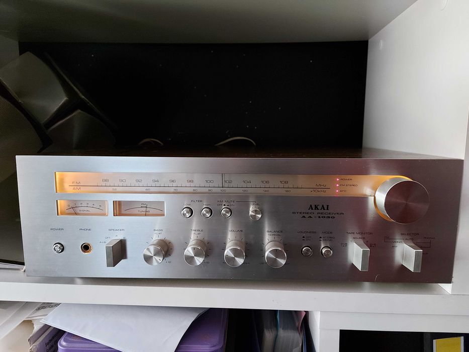 amplituner stereo Akai AA-1030