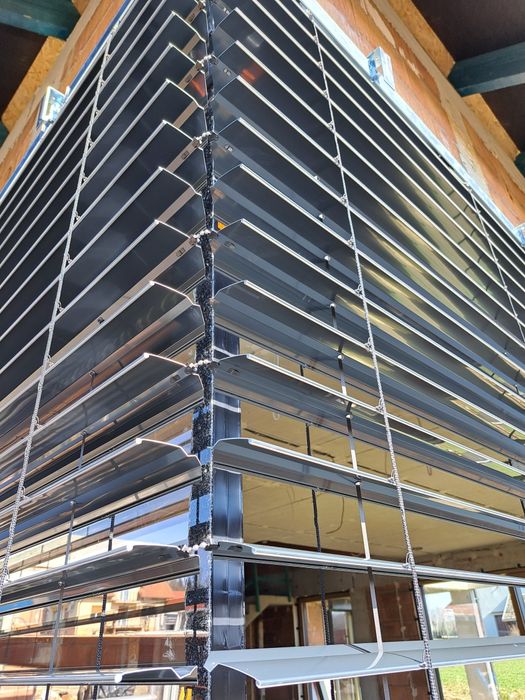 Żaluzje fasadowe z90 c80 pergola aluminiowa
