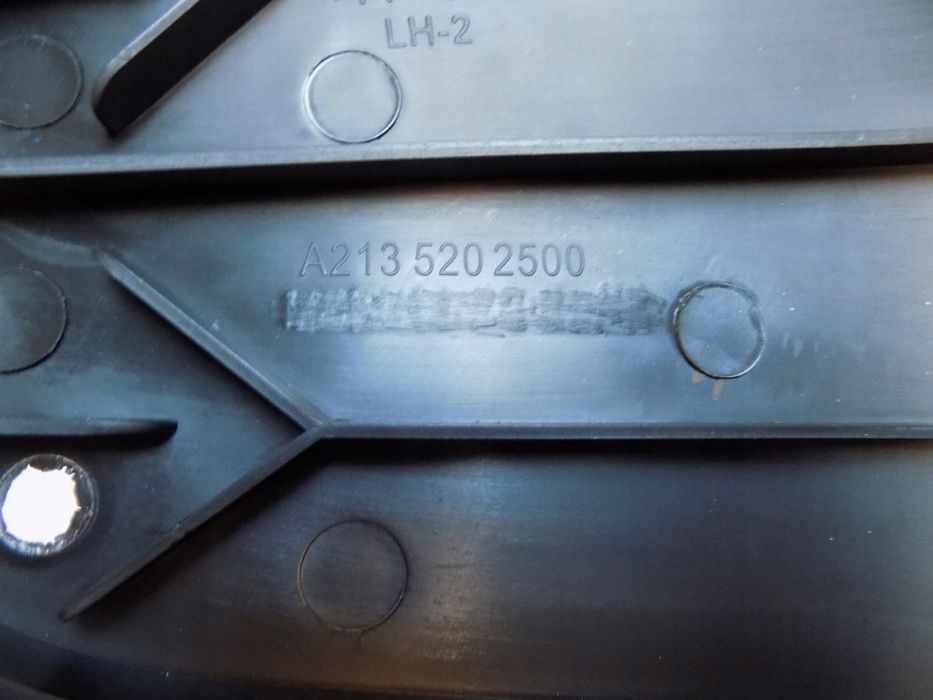 mercedes w213 osłona dolna lewa trójkąt - 11241