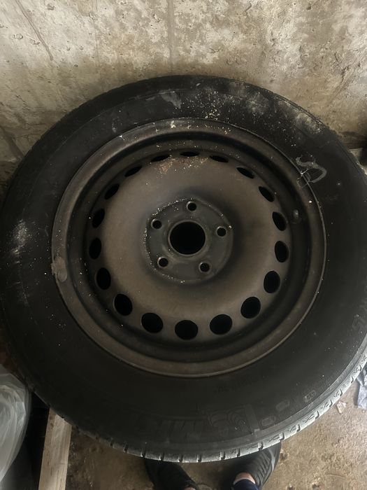 Резина з дисками 195/65 r15