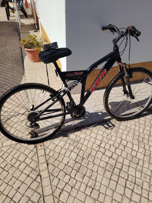 Bicicleta usada roda 26