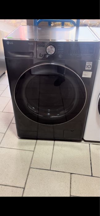Пральна машина LG 2в1 11/6кг Сток