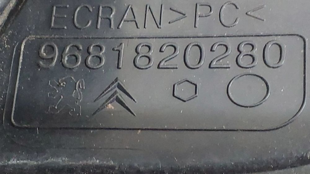 Farolim nevoeiro trás direito CITROËN C3 Picasso (SH_)