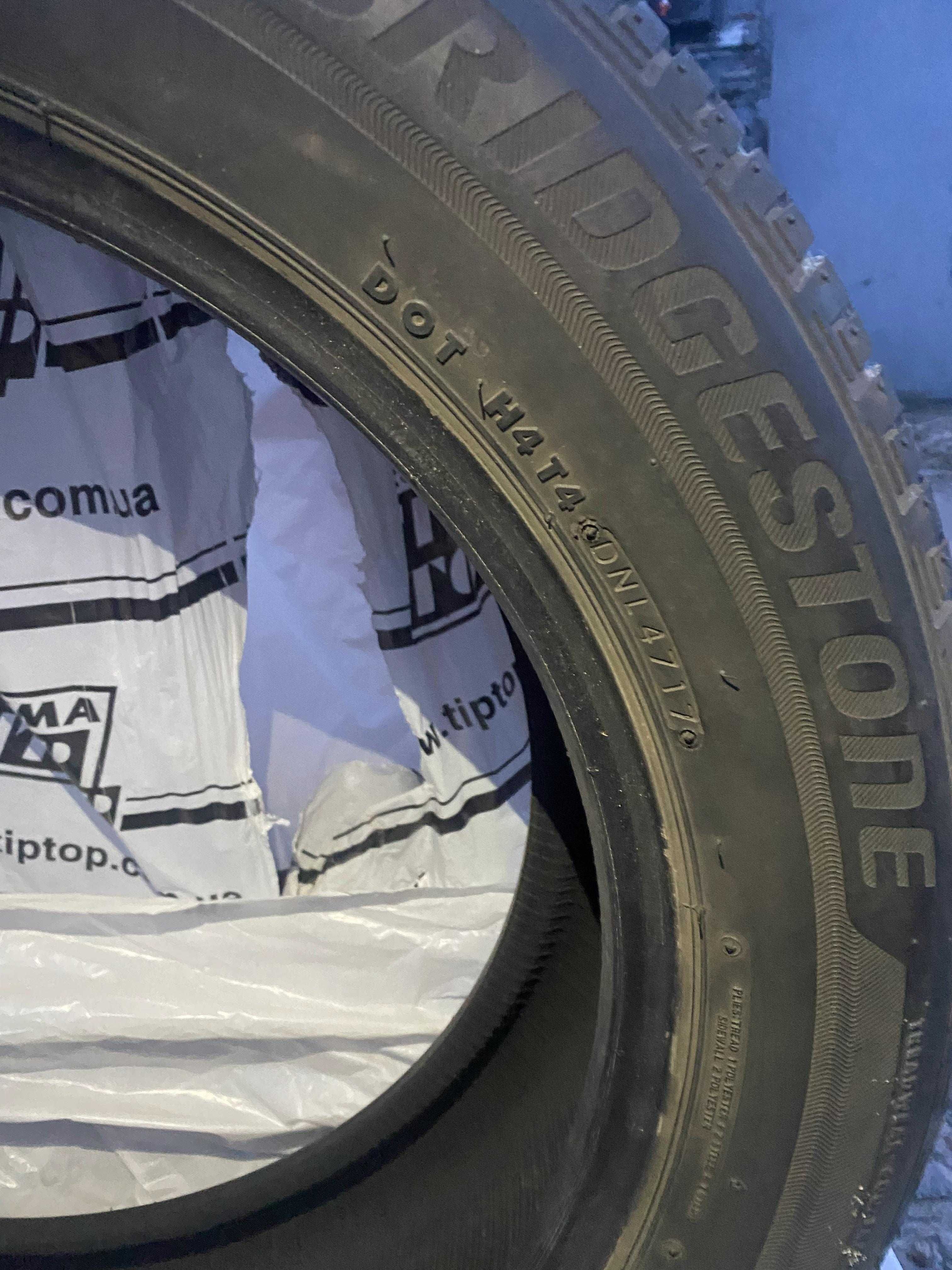 Літні шини Bridgestone 225 55 R19 без латок та порізів: 650 грн ...