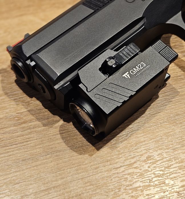 Latarka taktyczna Asg TrustFire GM23 Glock beretta Cz Sig sauer Canic