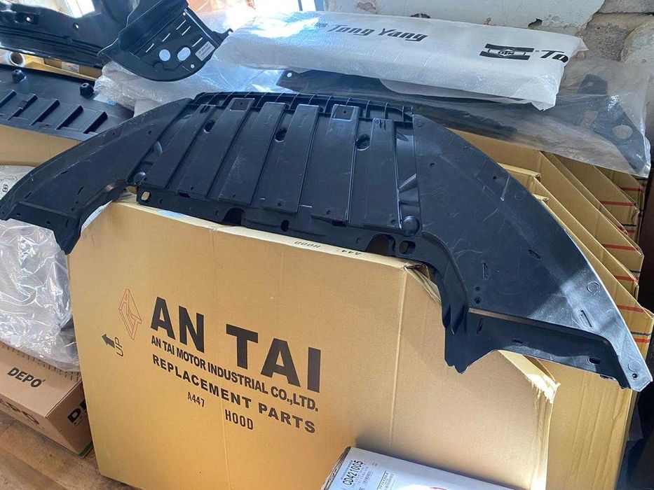 подкрылок підкрильник Focus 3 передні підкрилкі форд фокус