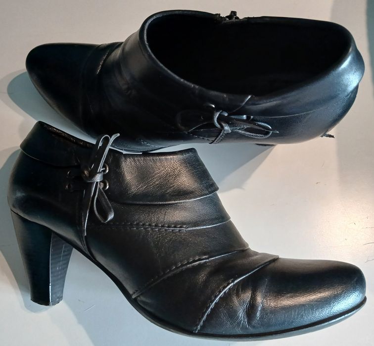 Półbotki Lasocki 39 skóra naturalna obcas ekspres